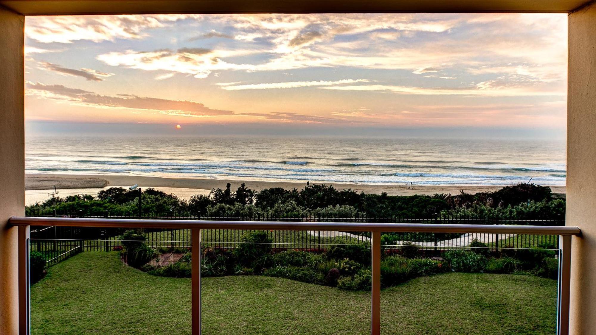 אמנזימטוטי Illovo Beach Apartments At La Mer חדר תמונה
