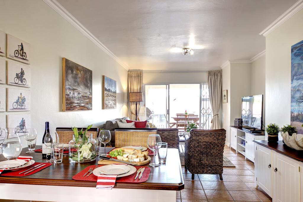 אמנזימטוטי Illovo Beach Apartments At La Mer מראה חיצוני תמונה